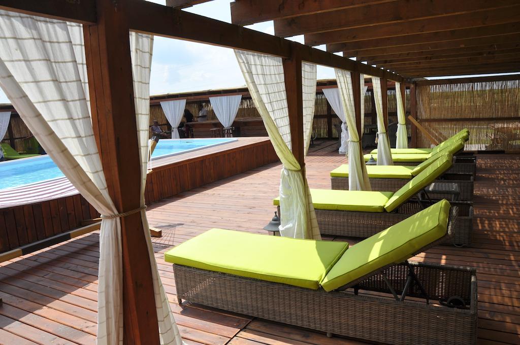 Doi Capitani Hotel Crisan  Exterior photo